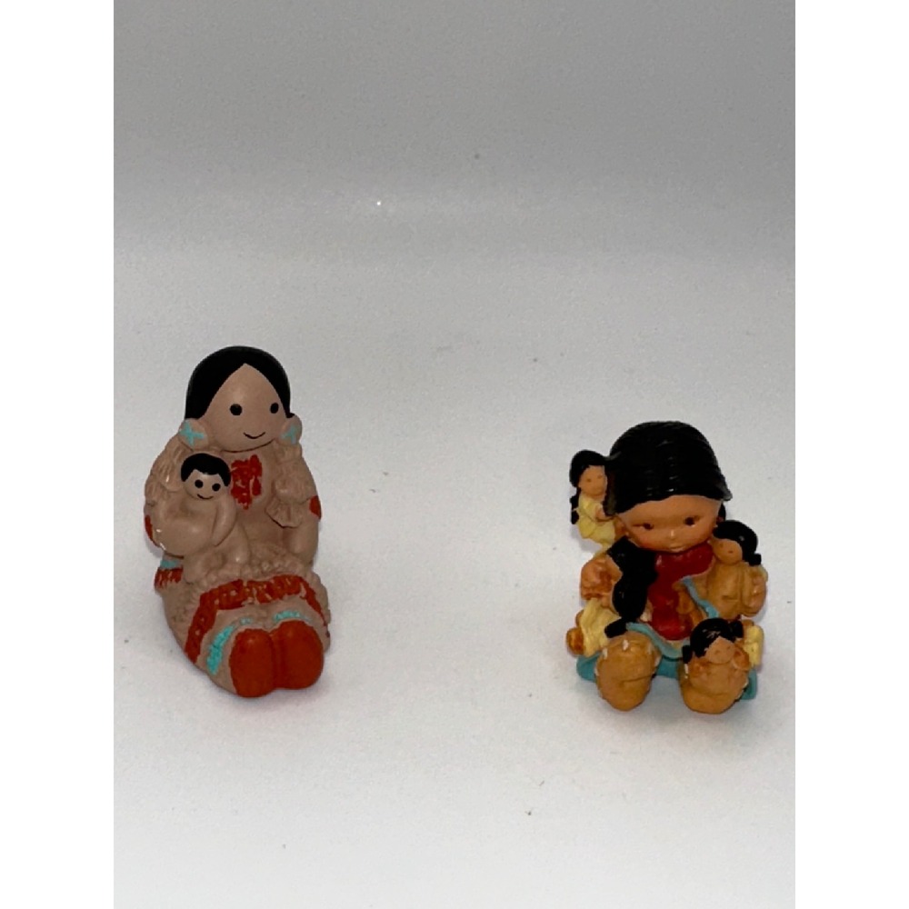 Vintage Miniature Native American Storyteller Figurines Set of 2 Handcrafted